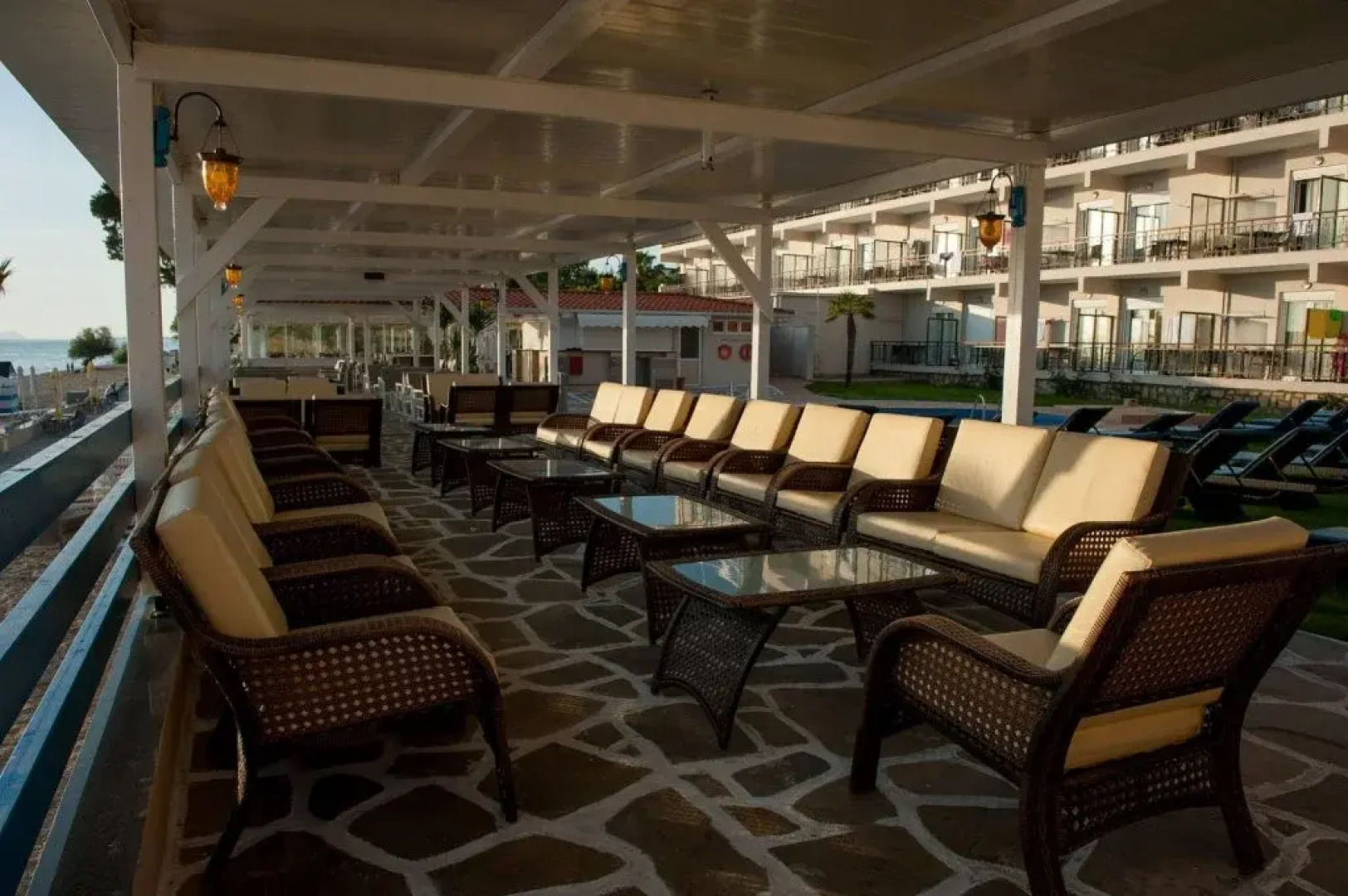 Отель Hanioti Grandotel