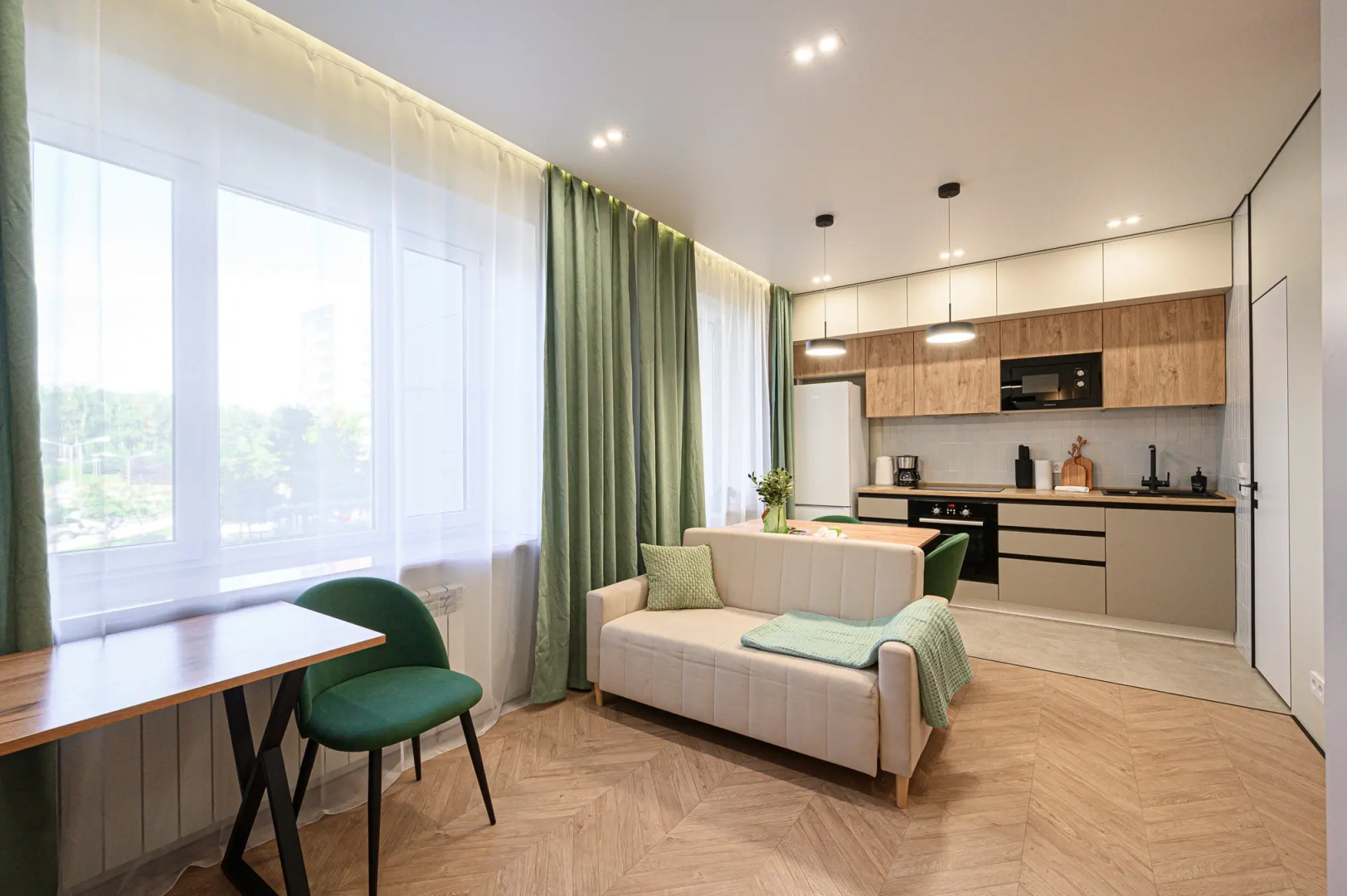 Квартира Стильная студия на Рассветной