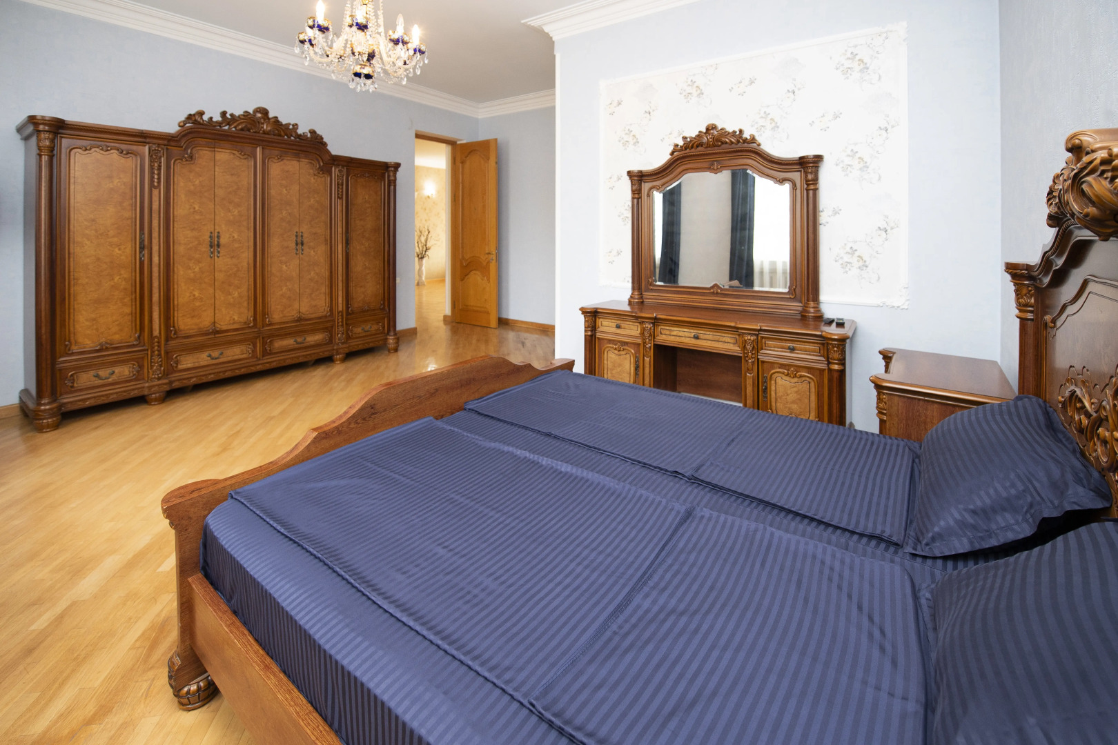 Гостевой дом с 5 спальнями