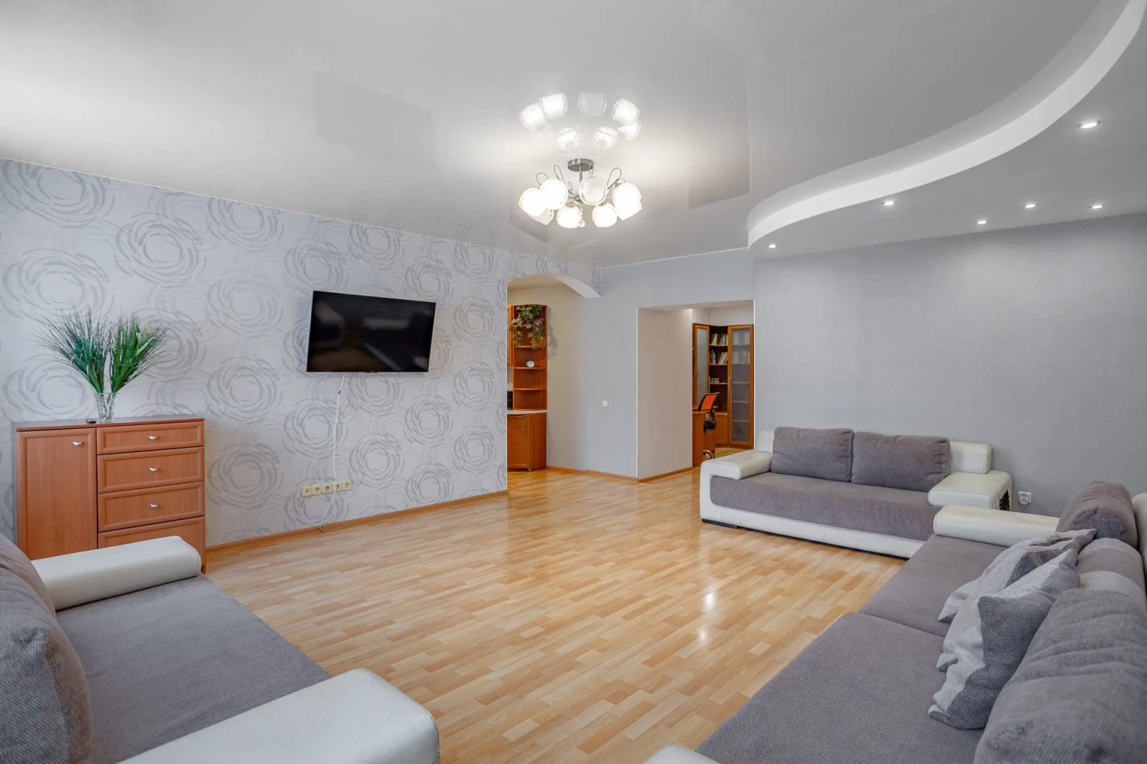 Квартира Двухкомнатная на Первой Речке на Союзной 17