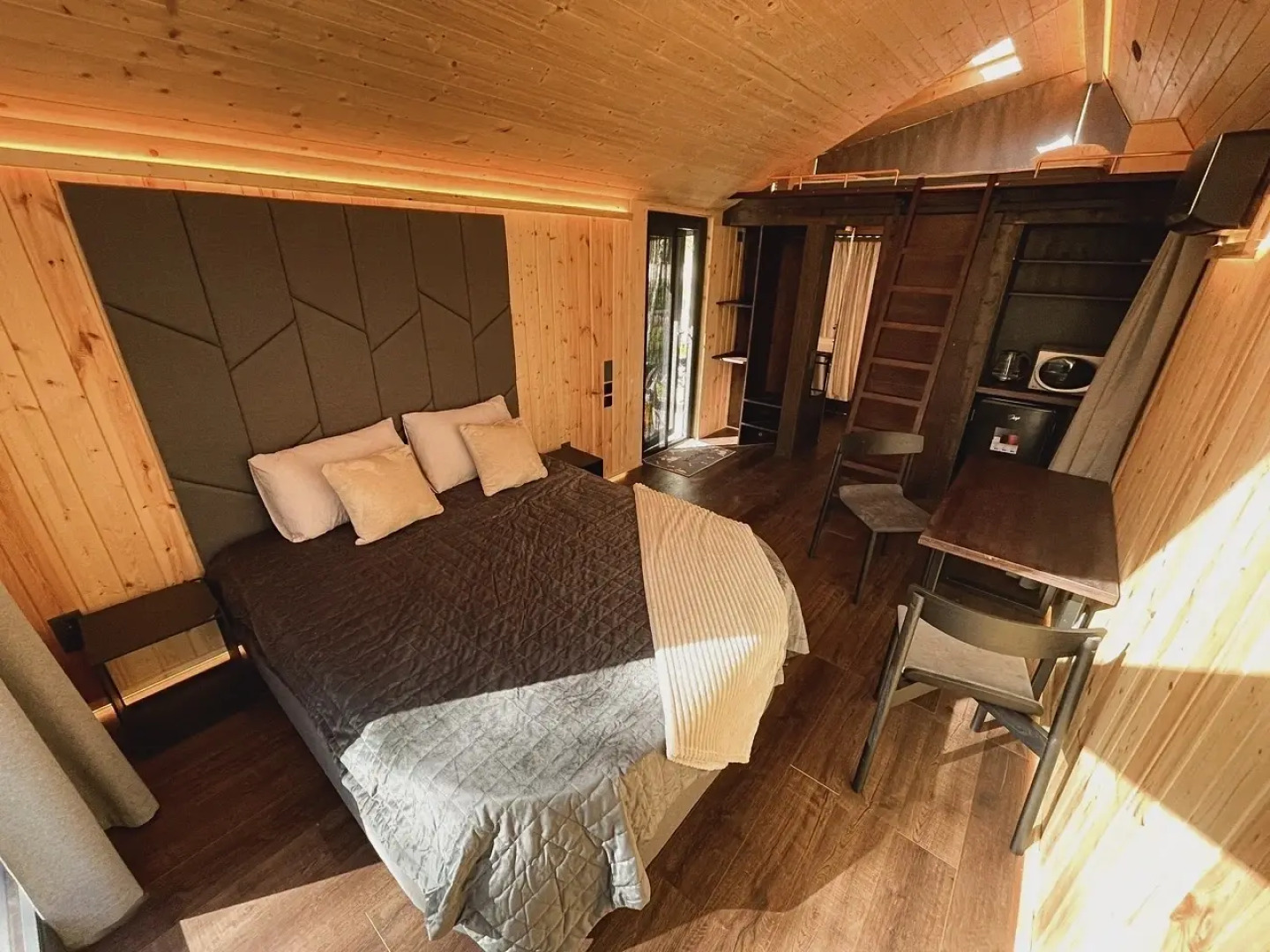 Глэмпинг Тучки