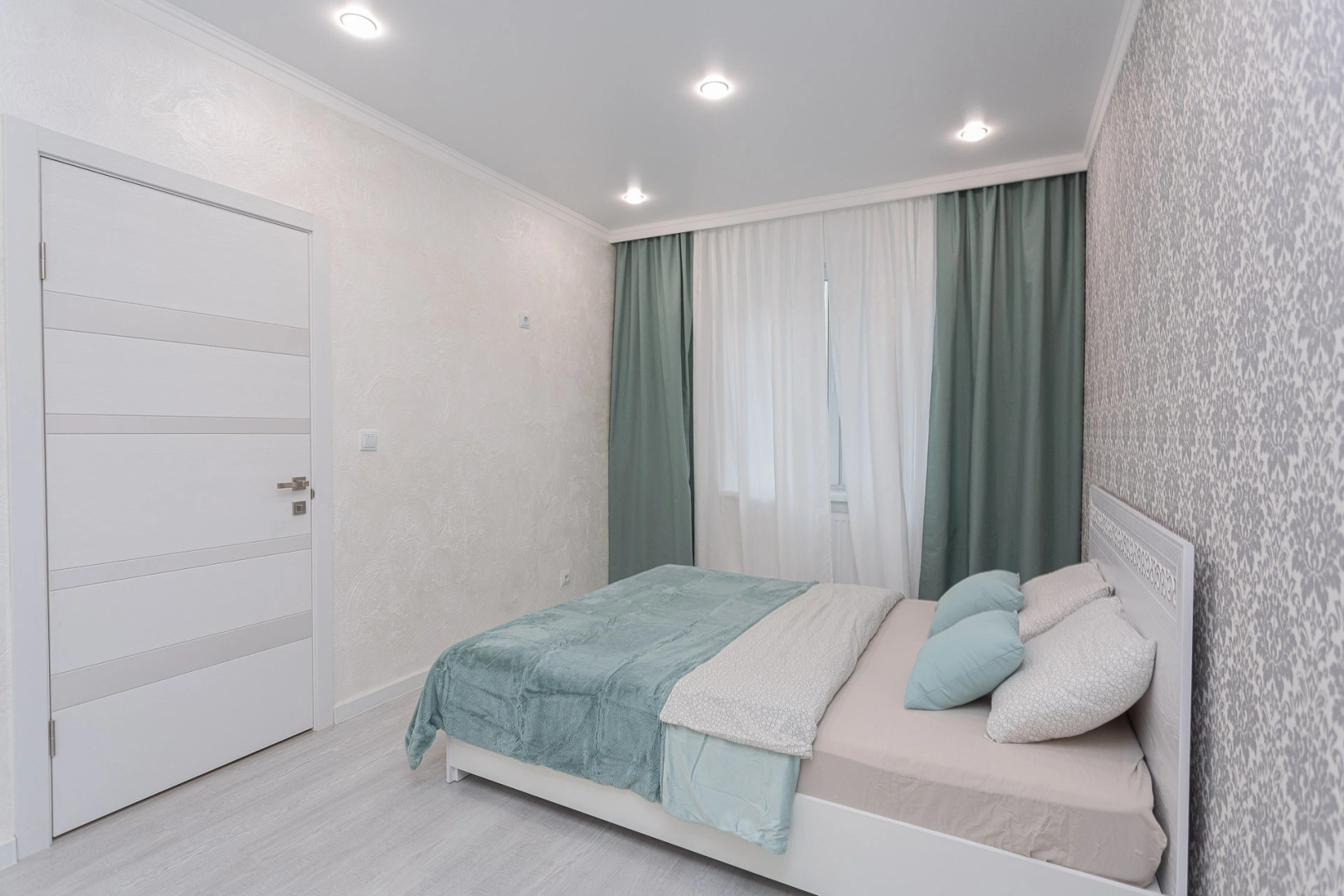 Апартаменты Five Floor Apartment