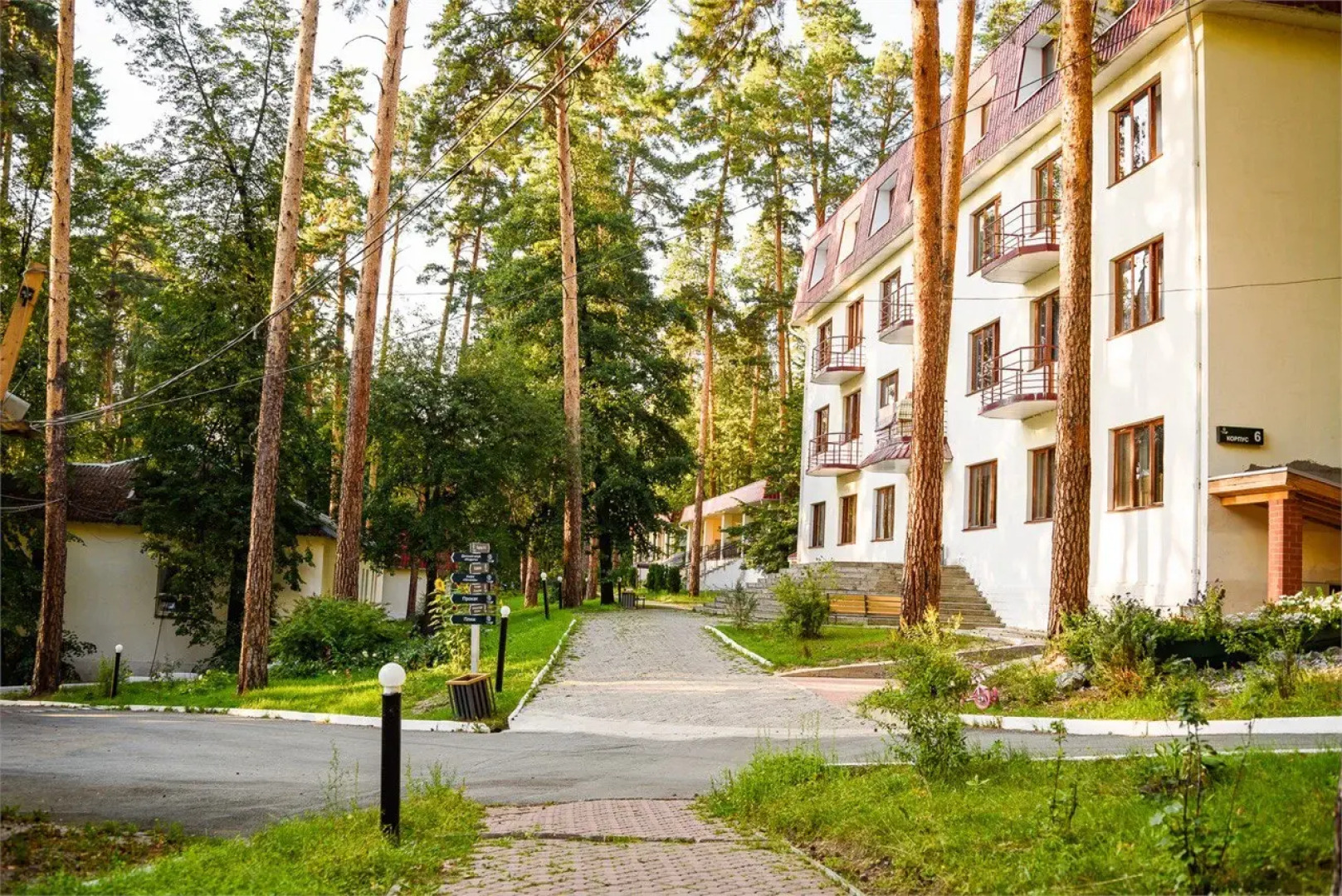 Апартаменты Уютные на озере Еловое