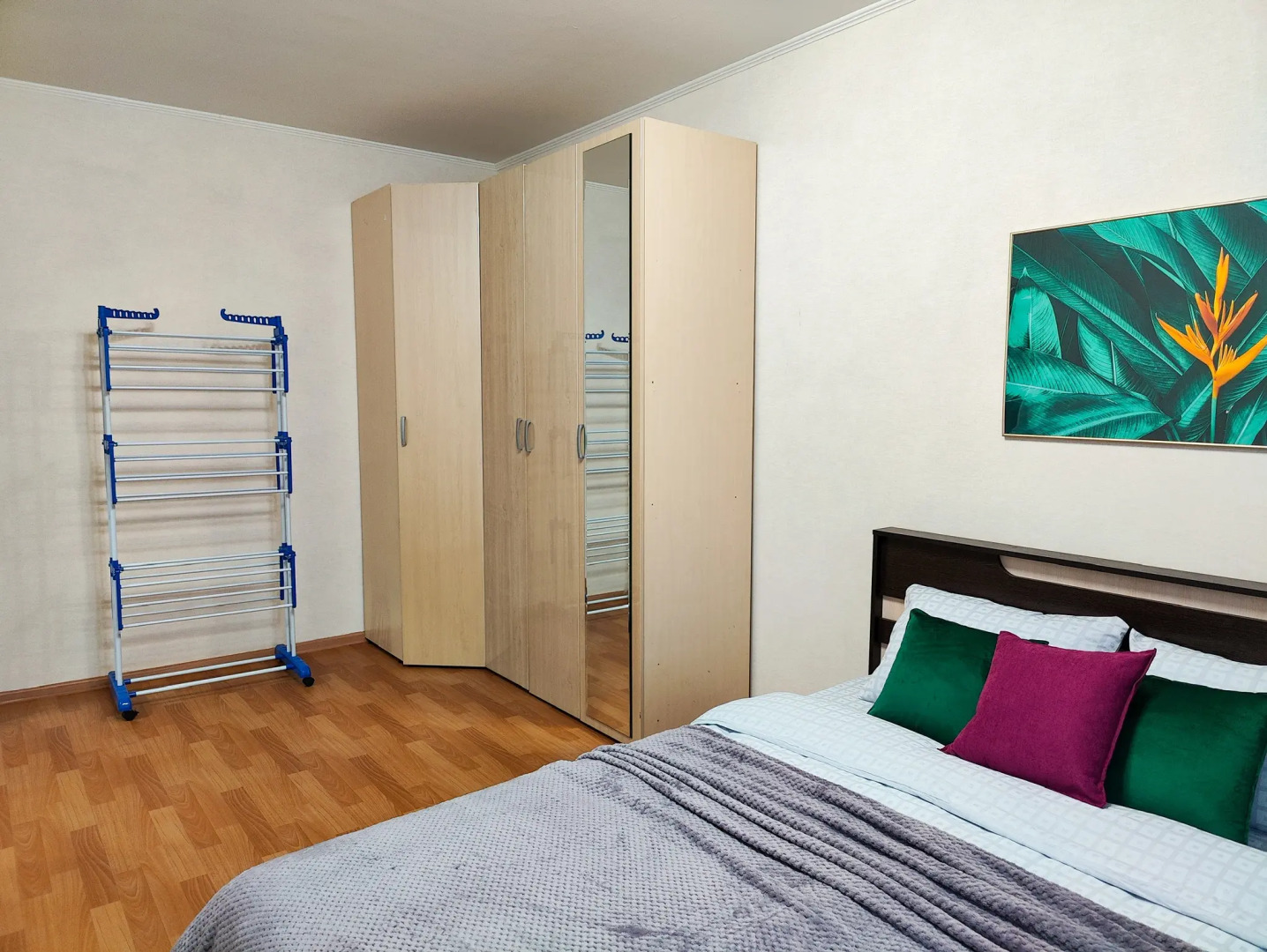 Квартира Мы вас ждали у вокзала