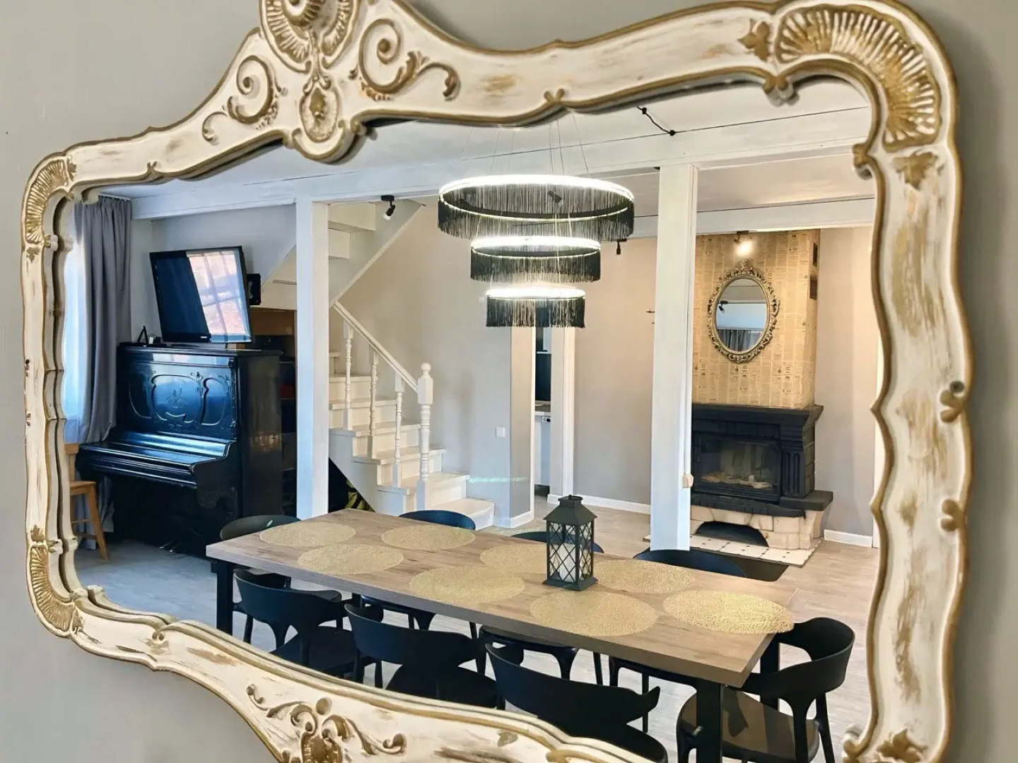 Частный дом с камином и баней