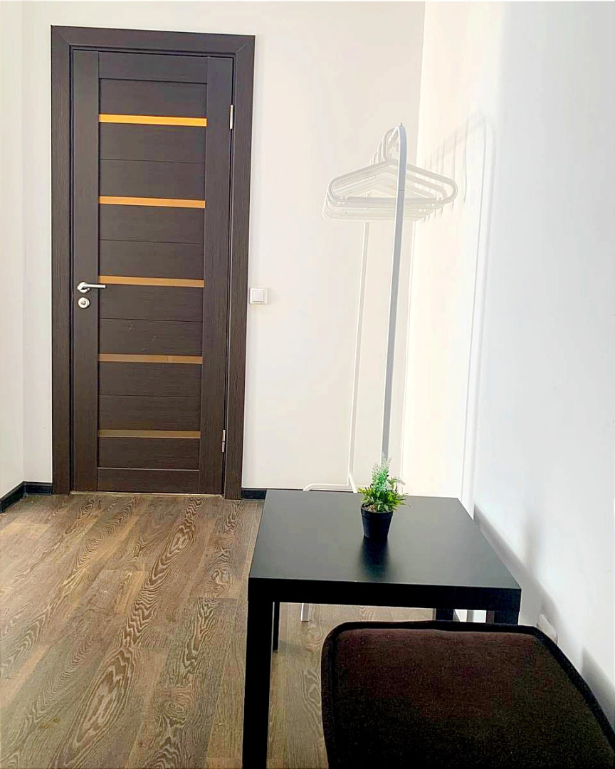 Апартаменты в центре с видом на пруд