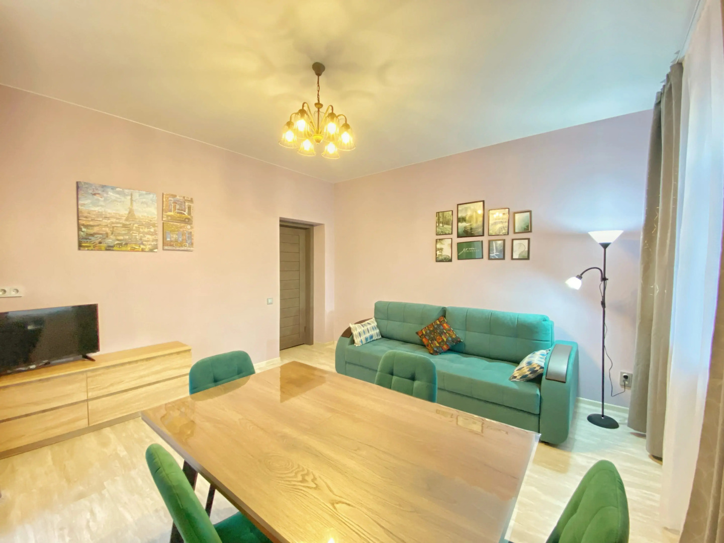 Апартаменты 2к Apart-Comfort на Чехова 22