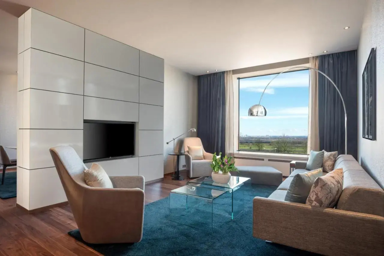 Отель Hilton Санкт-Петербург Expoforum