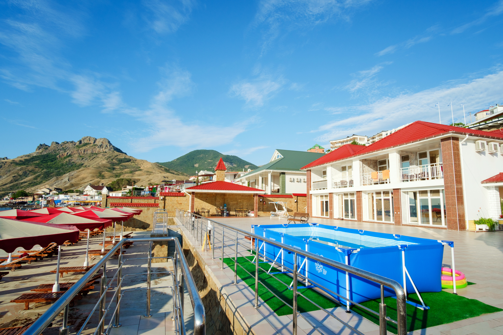 Отель Белый Грифон