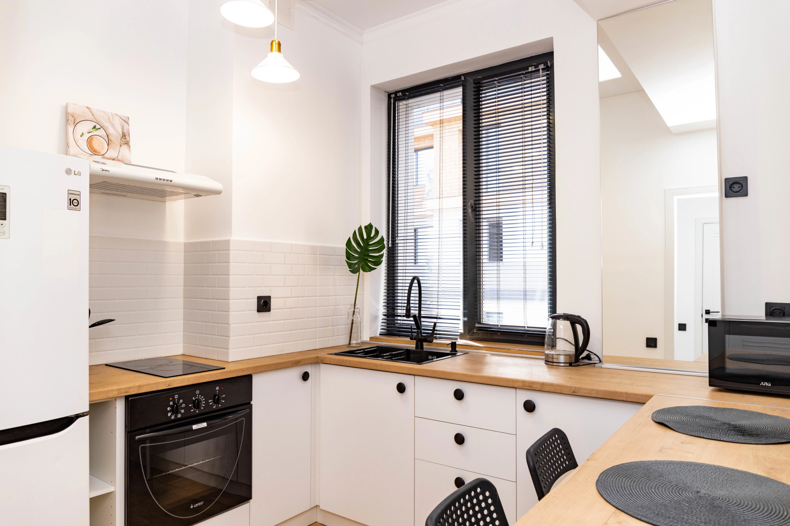 Апартаменты двухкомнатные на Наурызбай батыра 127/5