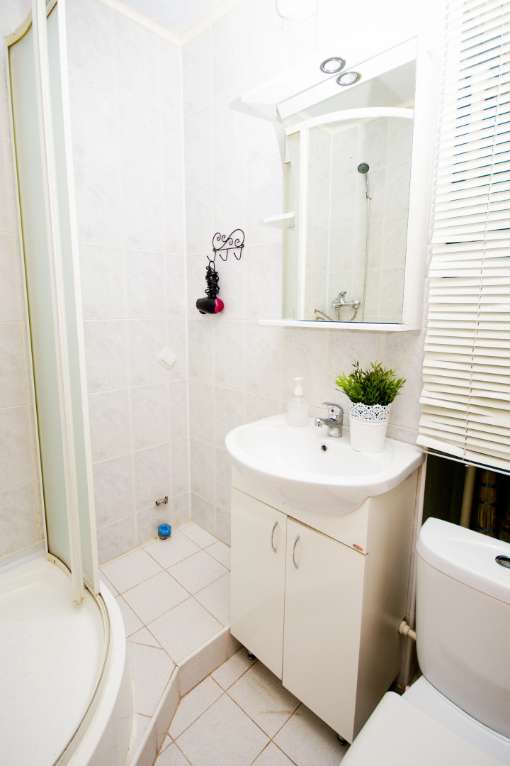 Апартаменты Квартирный Вопрос на Худайбердина 126