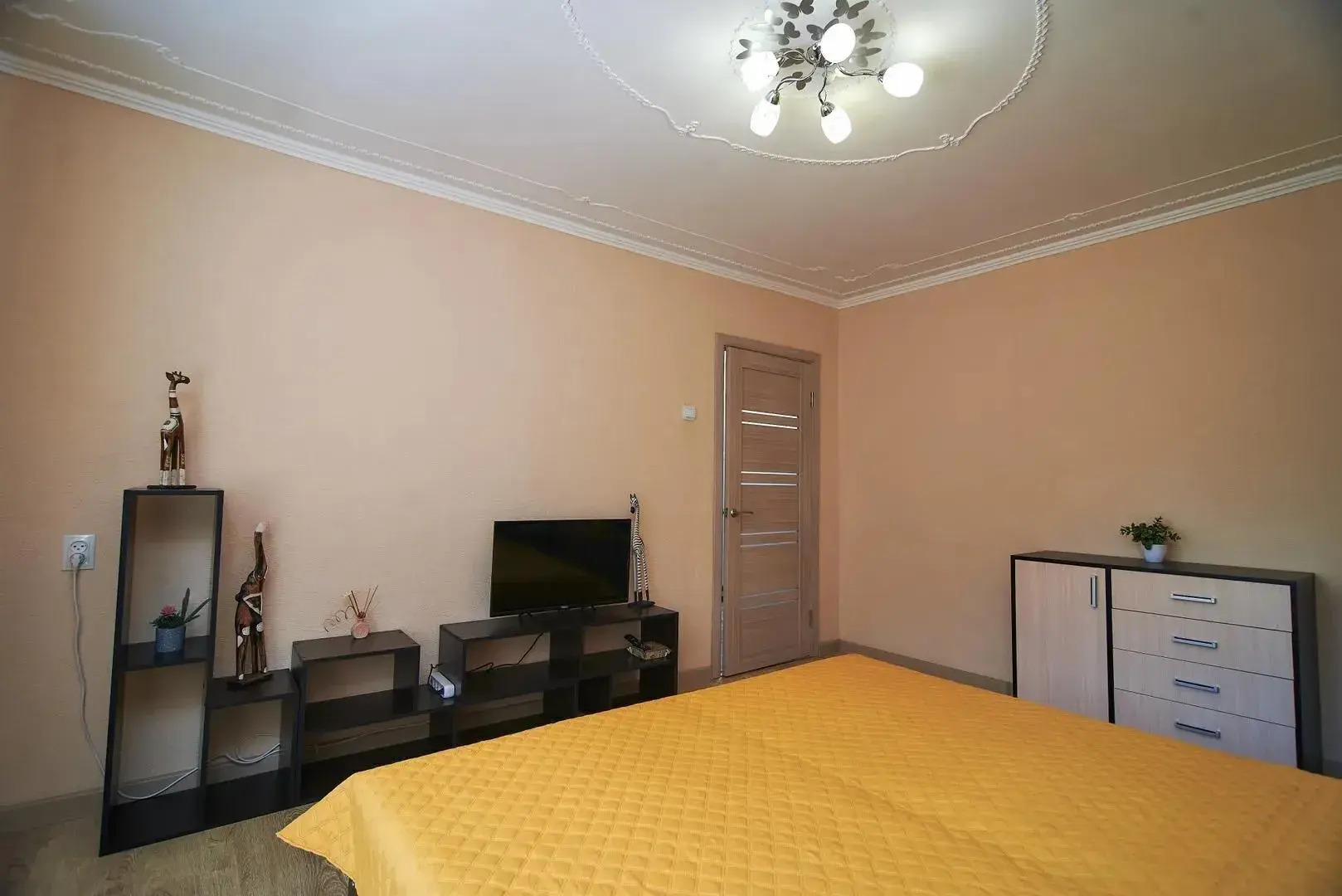 Квартира На Свердлова 27/45