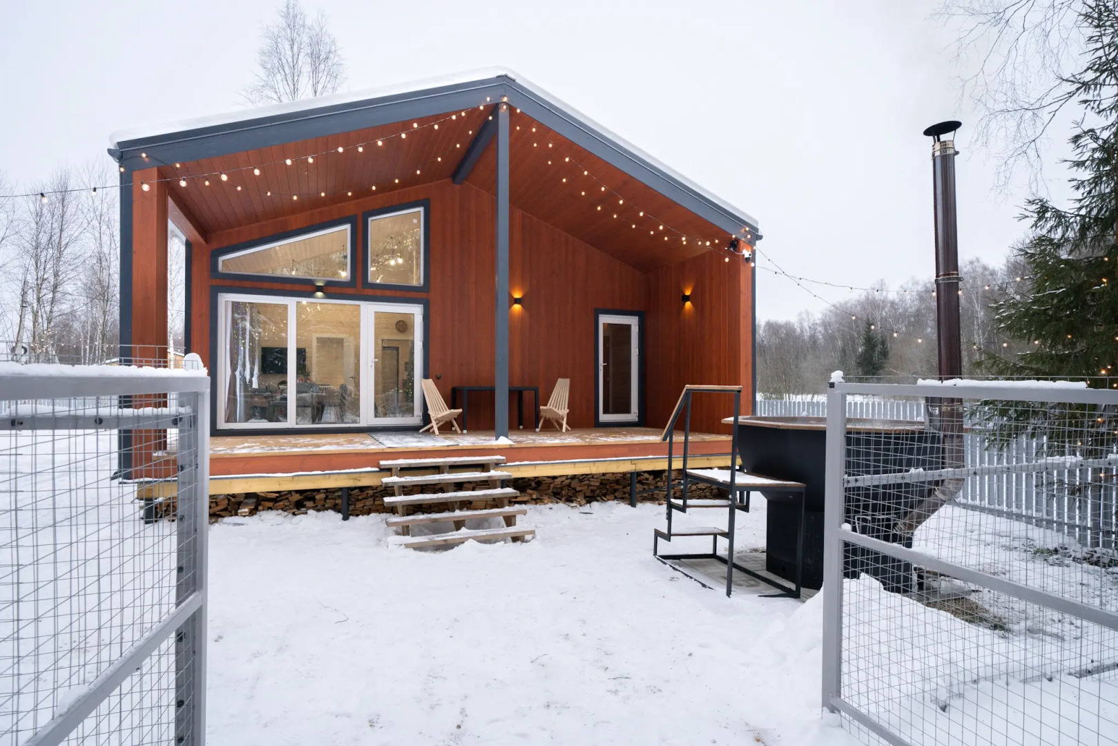 Частный дом У леса