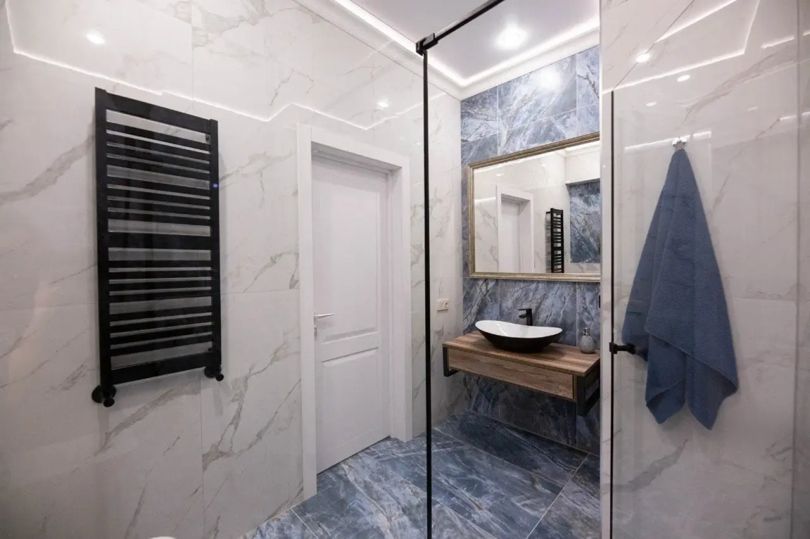 Апартаменты Октябрьская 12