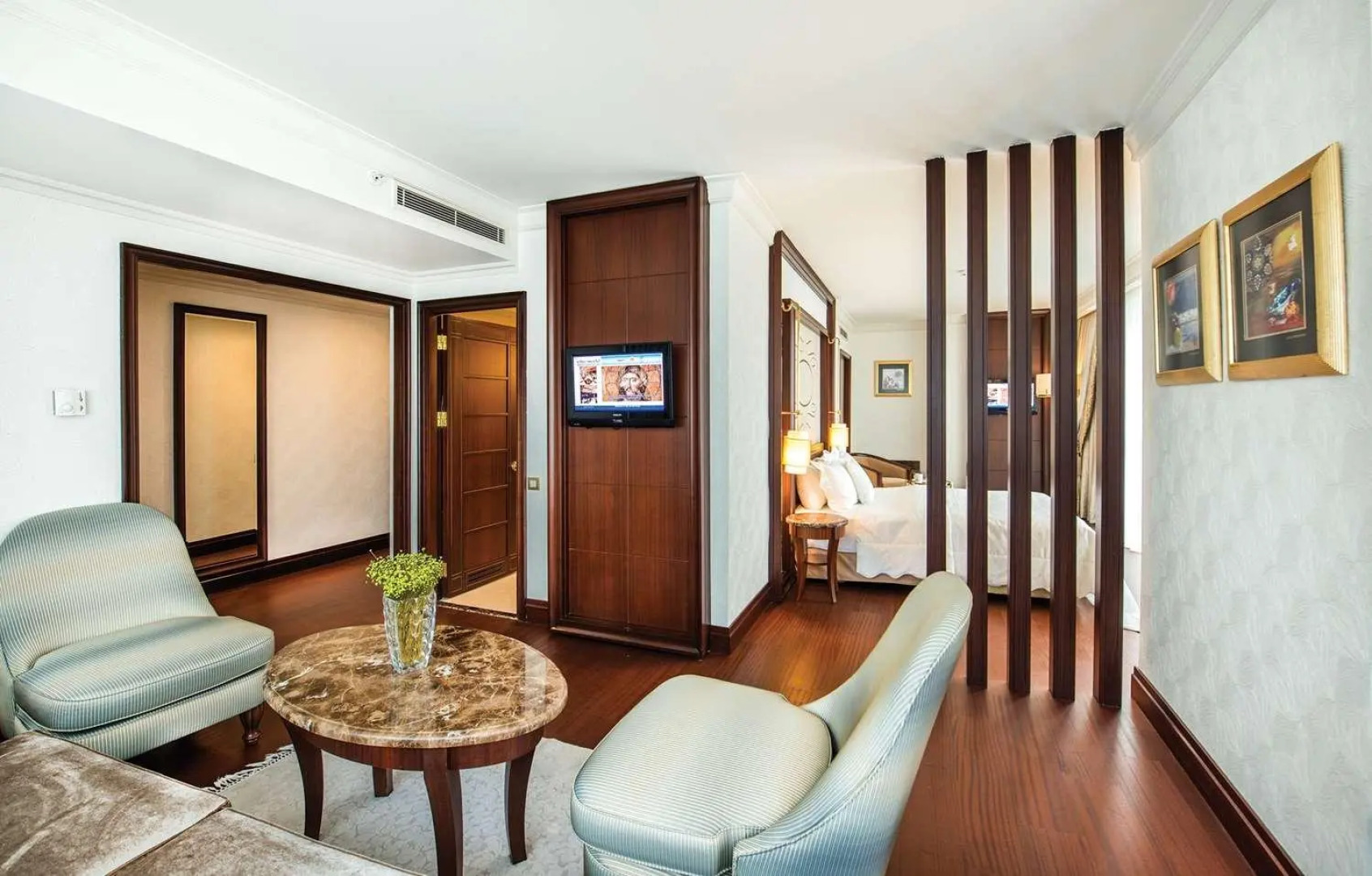 Elite World Istanbul Taksim Hotel