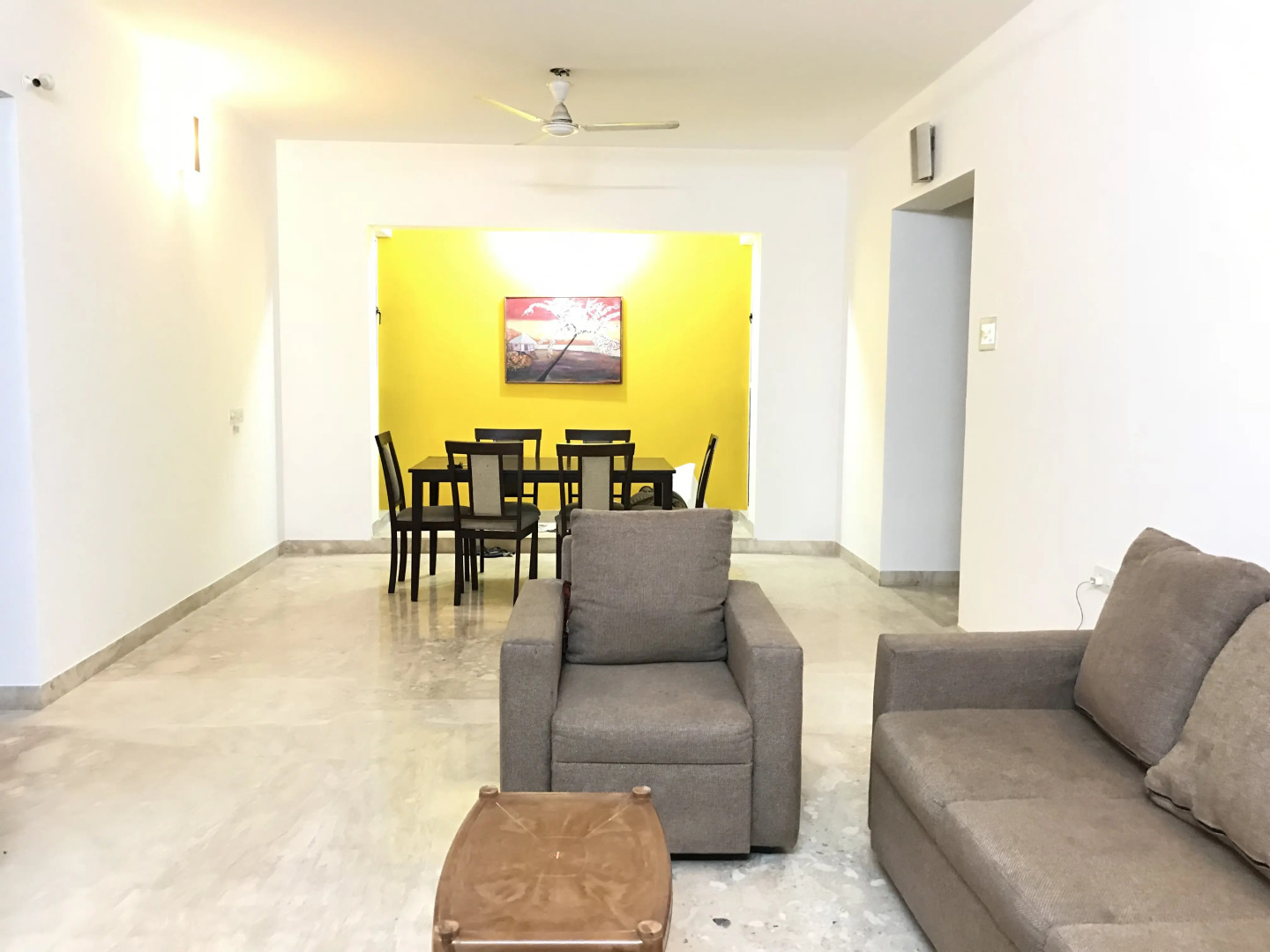 Апартаменты Prashant Keni