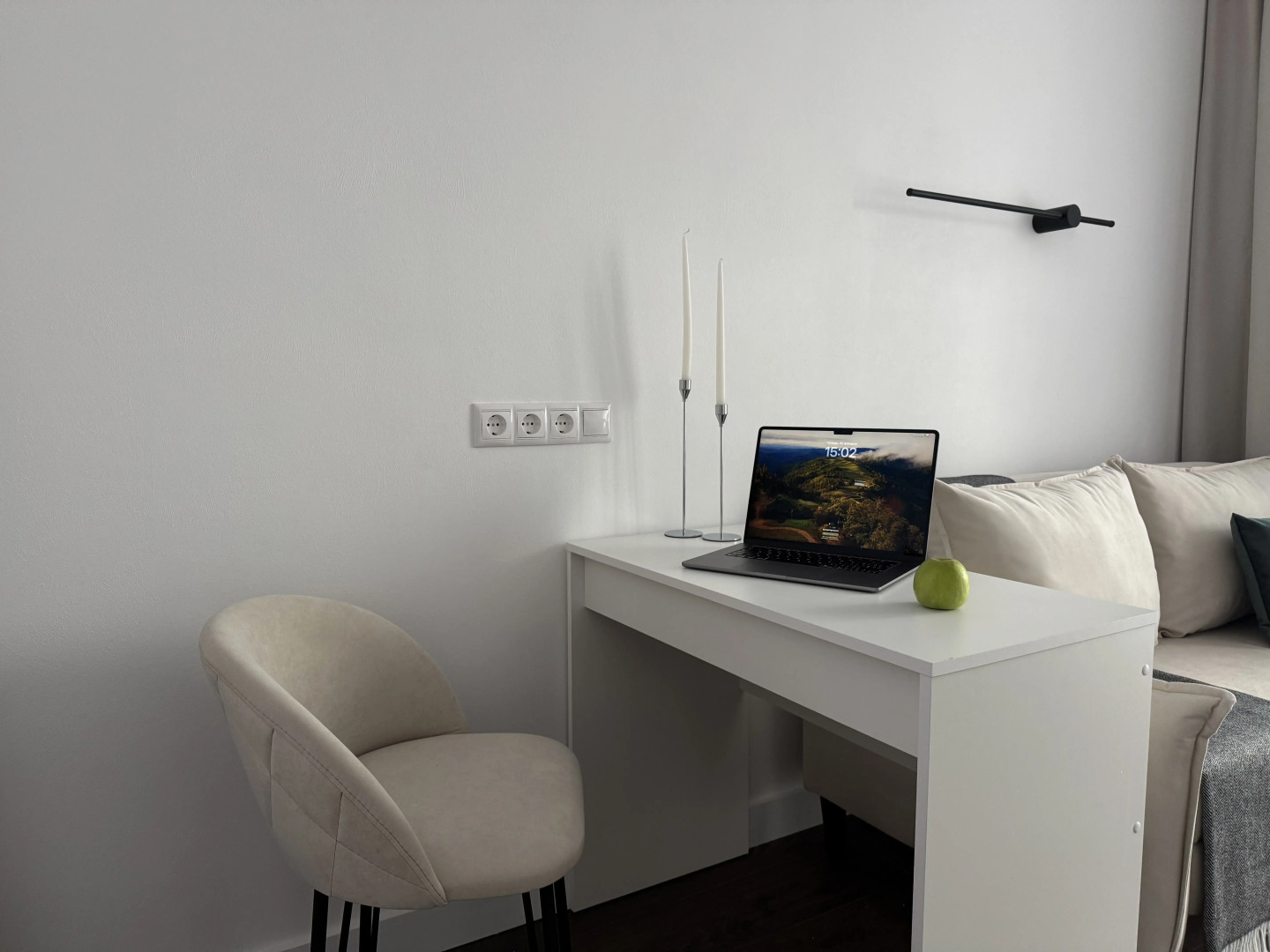 Квартира Стильная у метро Akadem