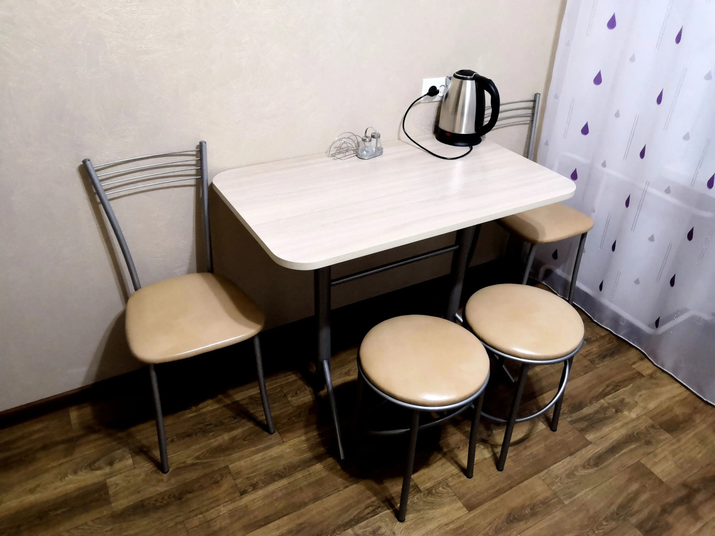 Апартаменты Сутки как дома на Абаканской 54