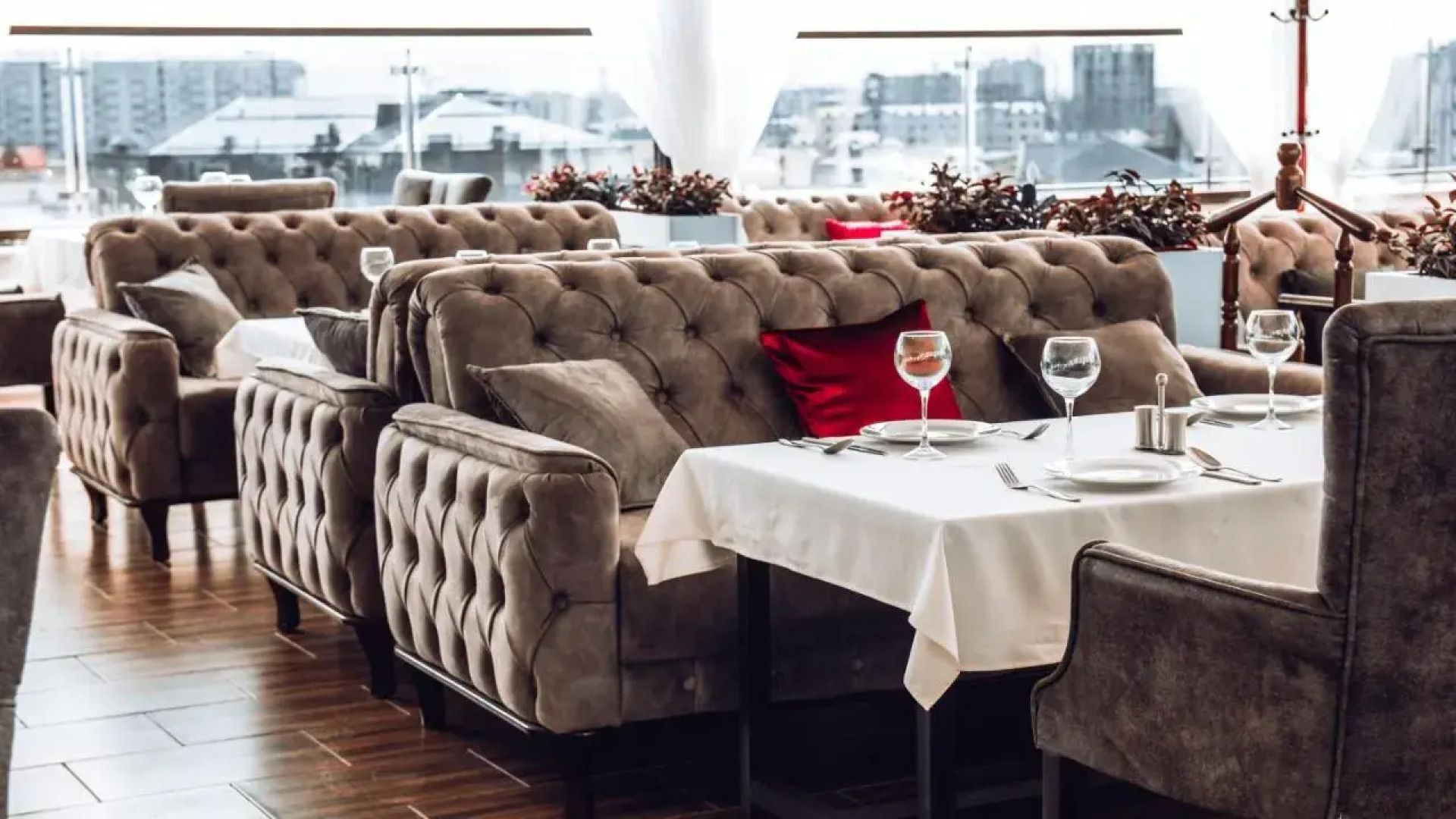 Отель Gabrielle International