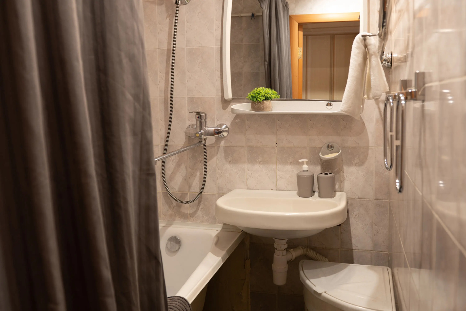 Апартаменты у Метро Беляево и Калужская