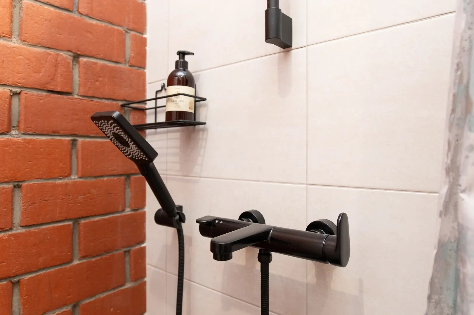 Частный дом на Шахтёров 28