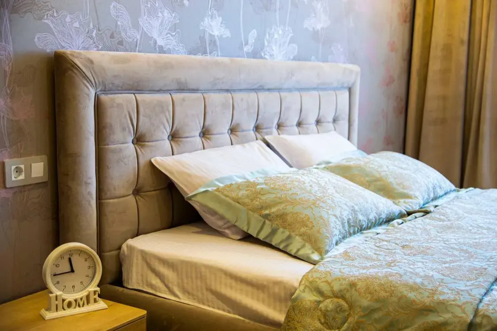 Апартаменты RENT-сервис на Волховстроя 23