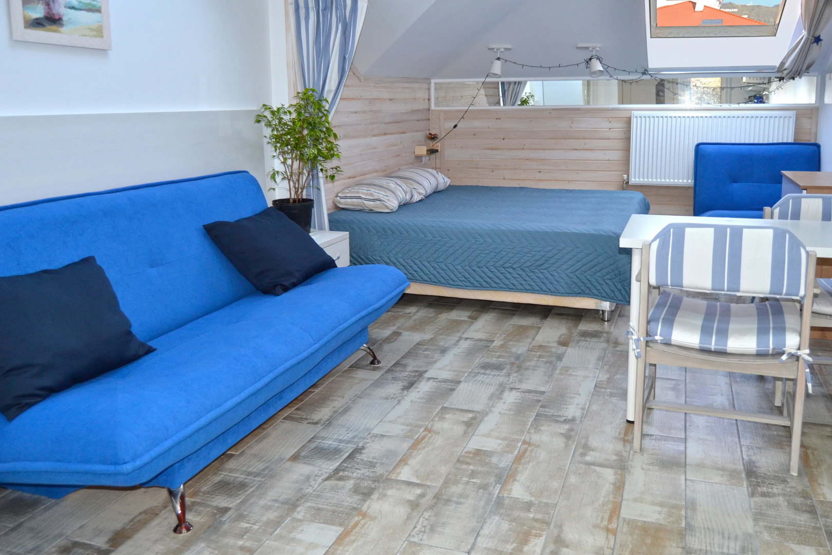 Квартира море-2