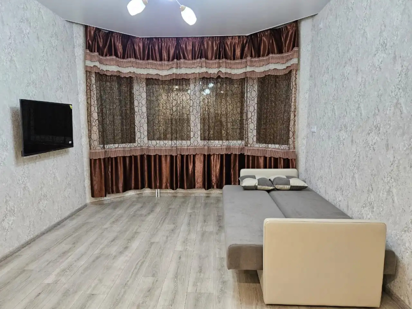 Квартира Однокомнатная с Кухней-Гостиной на Джамбула