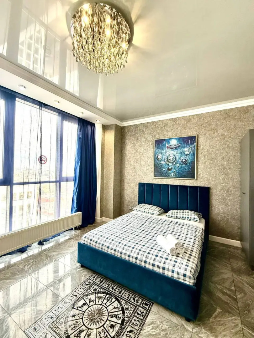 Апартаменты 1411 Верхнеторговая площадь 4