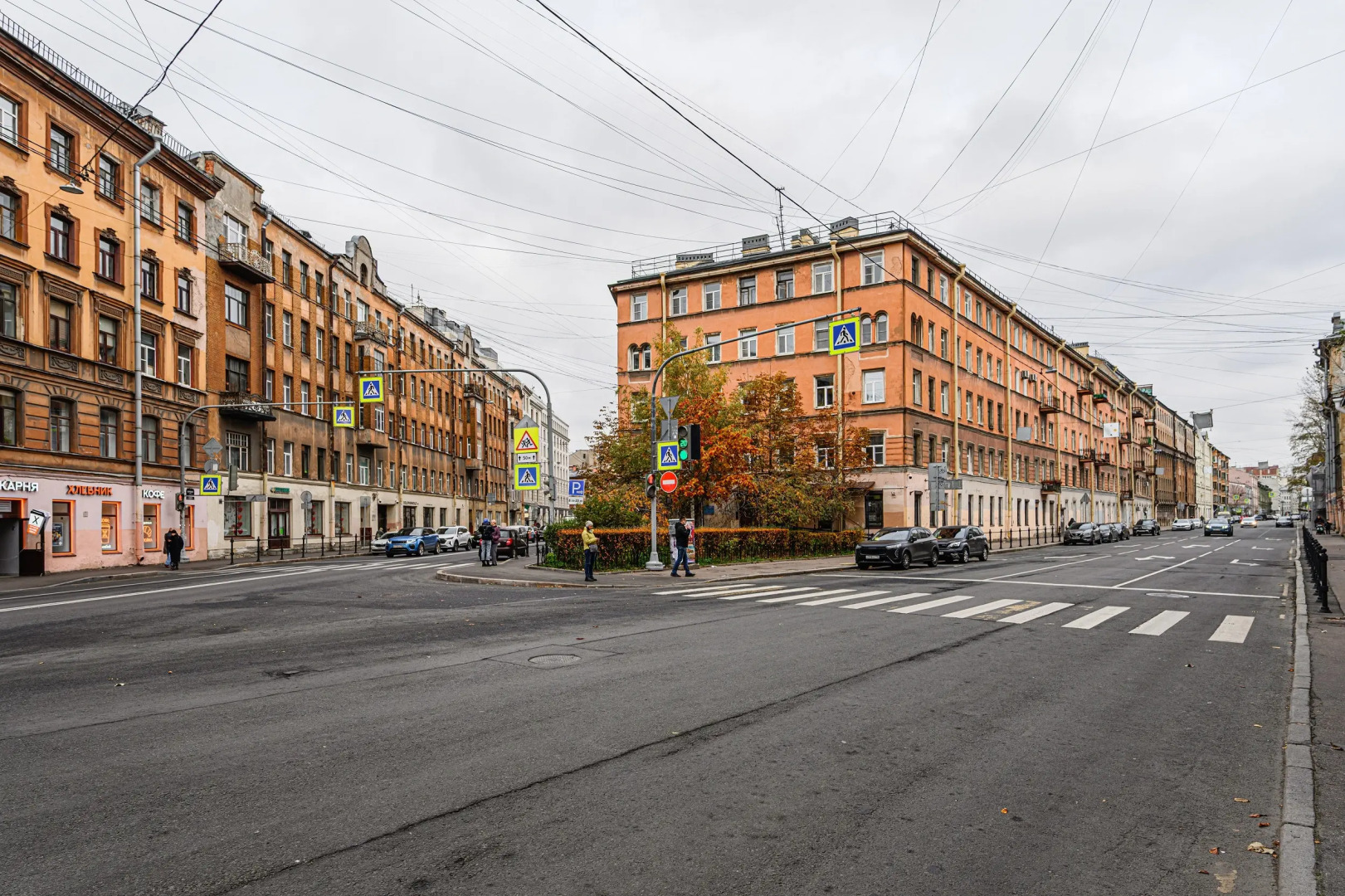 Квартира двухуровневый лофт в центре Петербурга