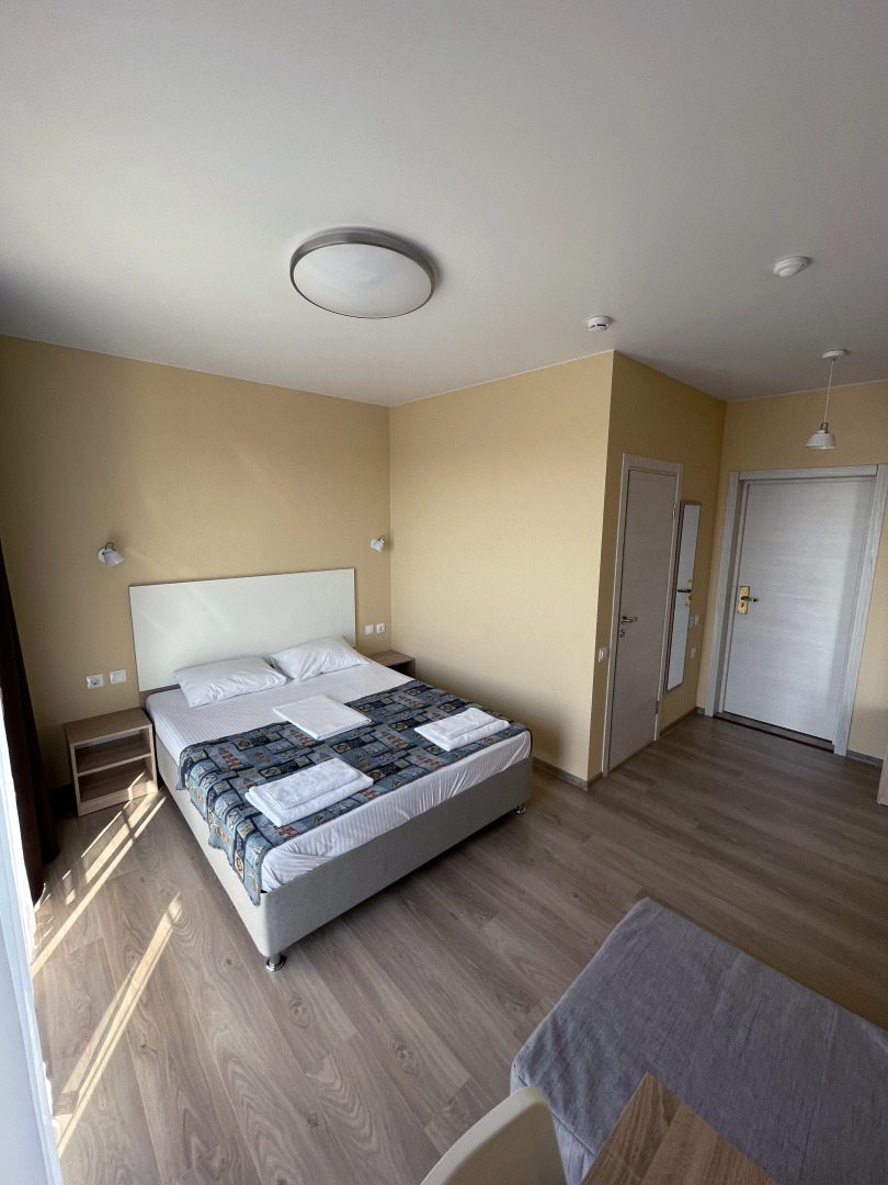 Отель Белый Лотос