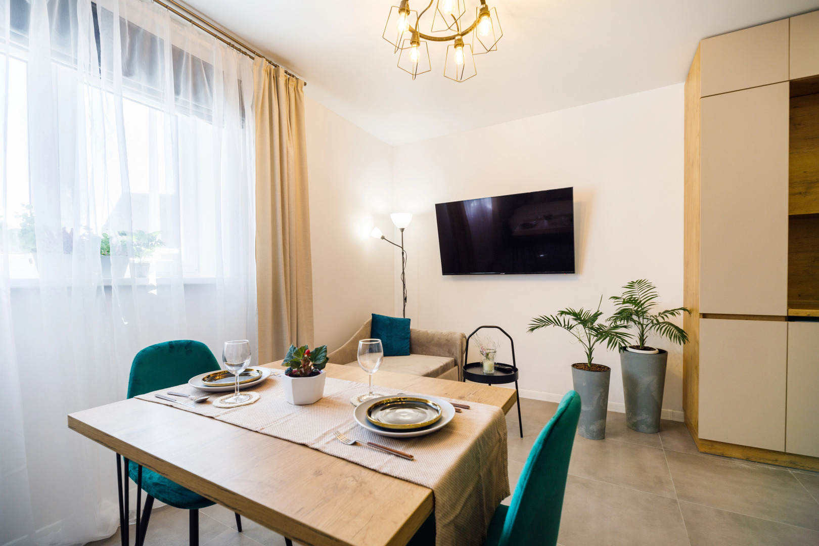 Апартаменты на Набережной 19