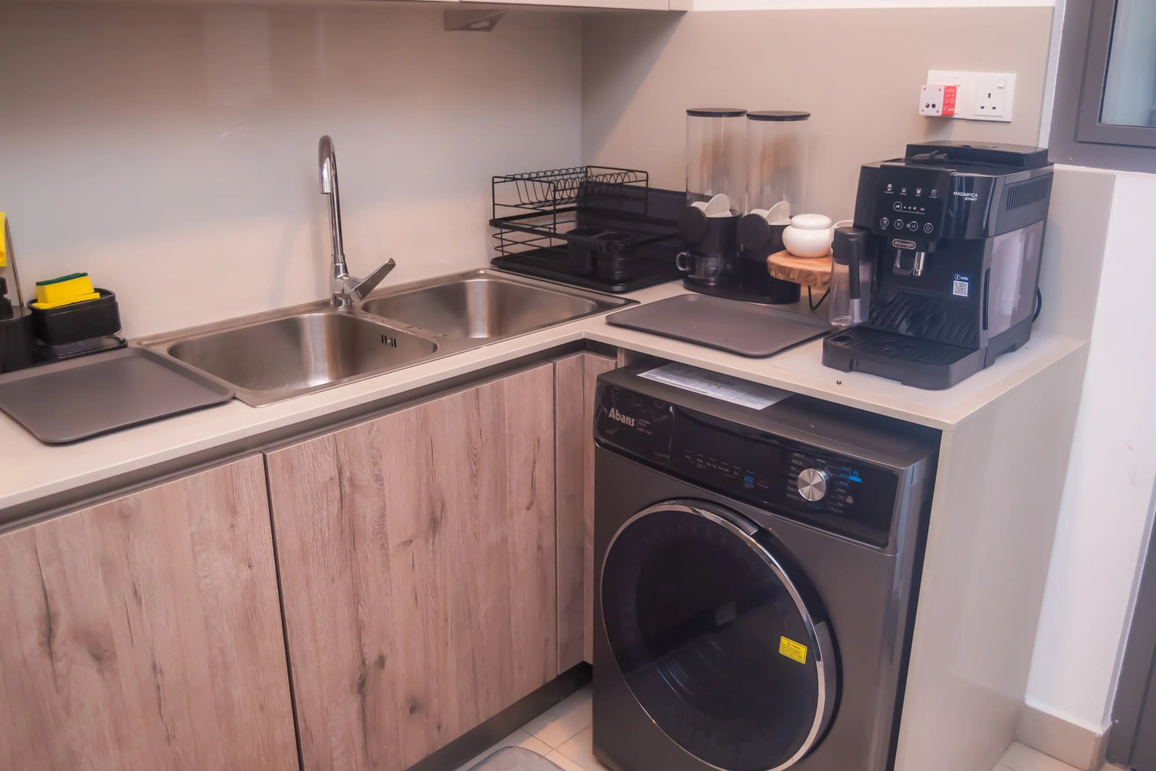 Апартаменты Yara Colombo