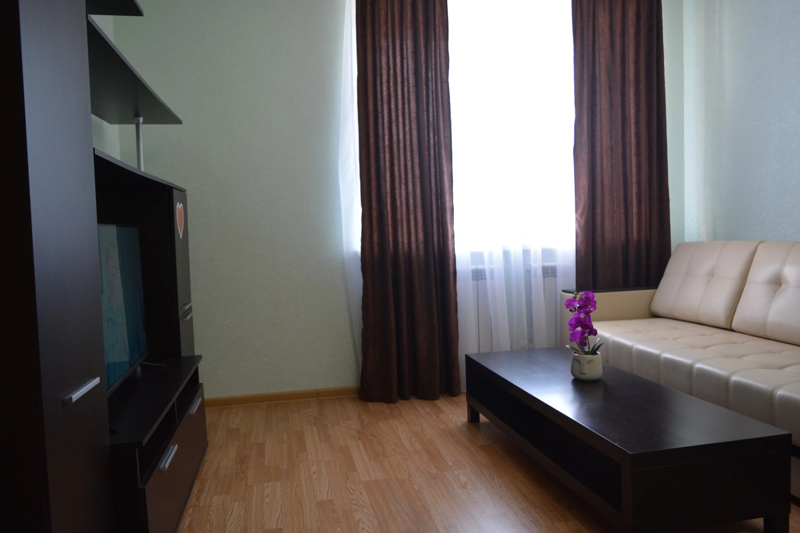 Апартаменты на Староникитской 90