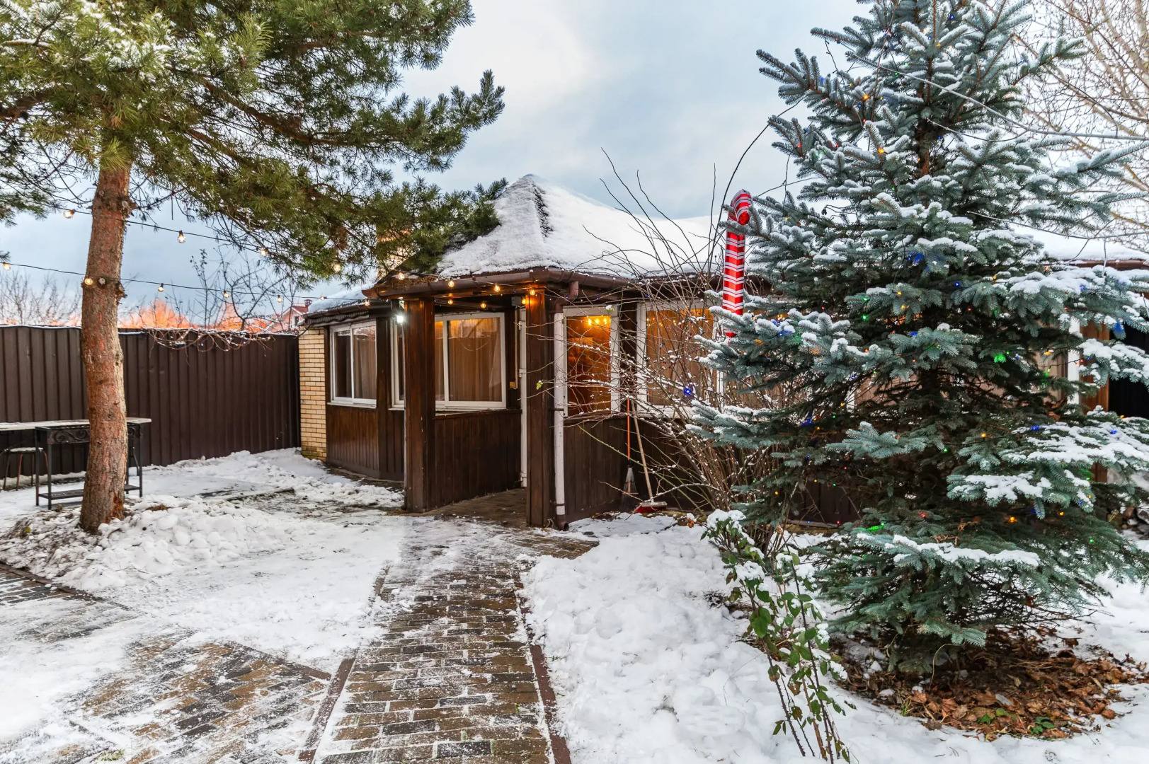 Частный Дом в Белеутово с Бассейном и Сауной