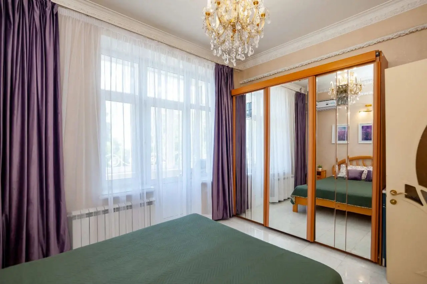 Квартира в центре Краснодара с бесплатной парковкой