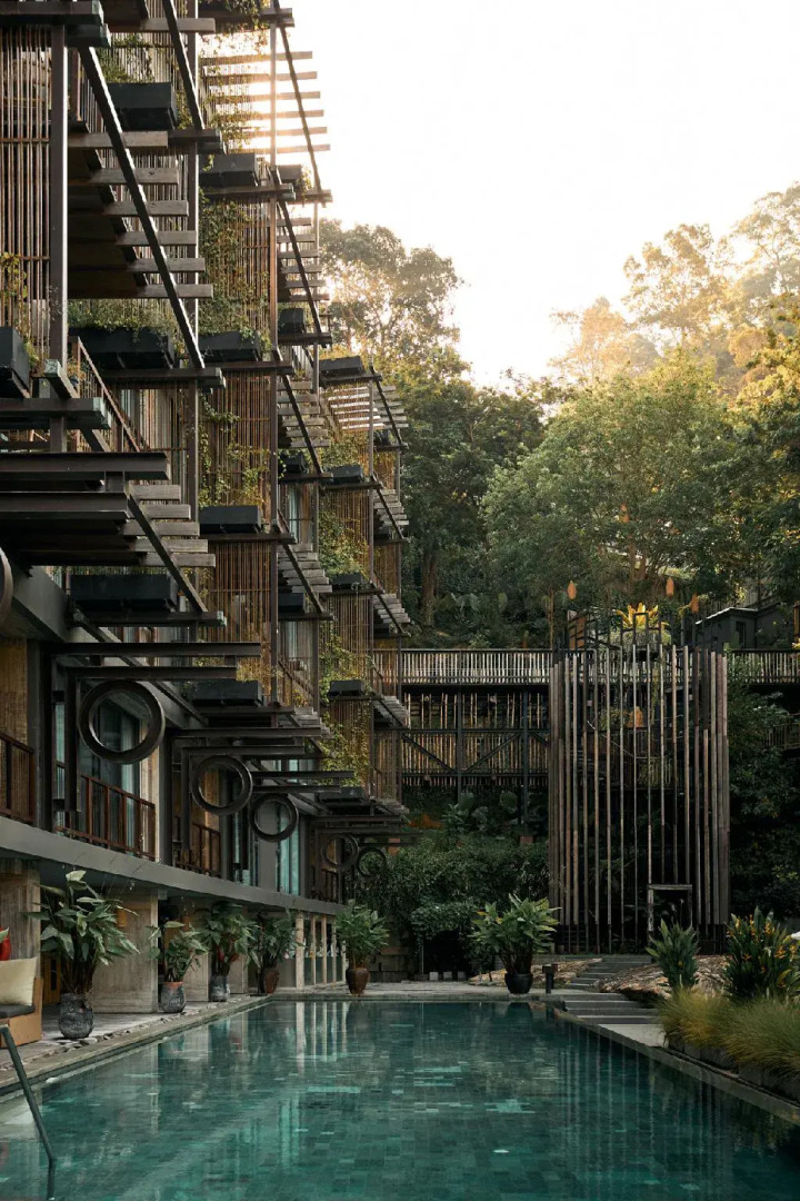 Курортный отель Dinso Resort & Villas Phuket, Vignette Collection by IHG