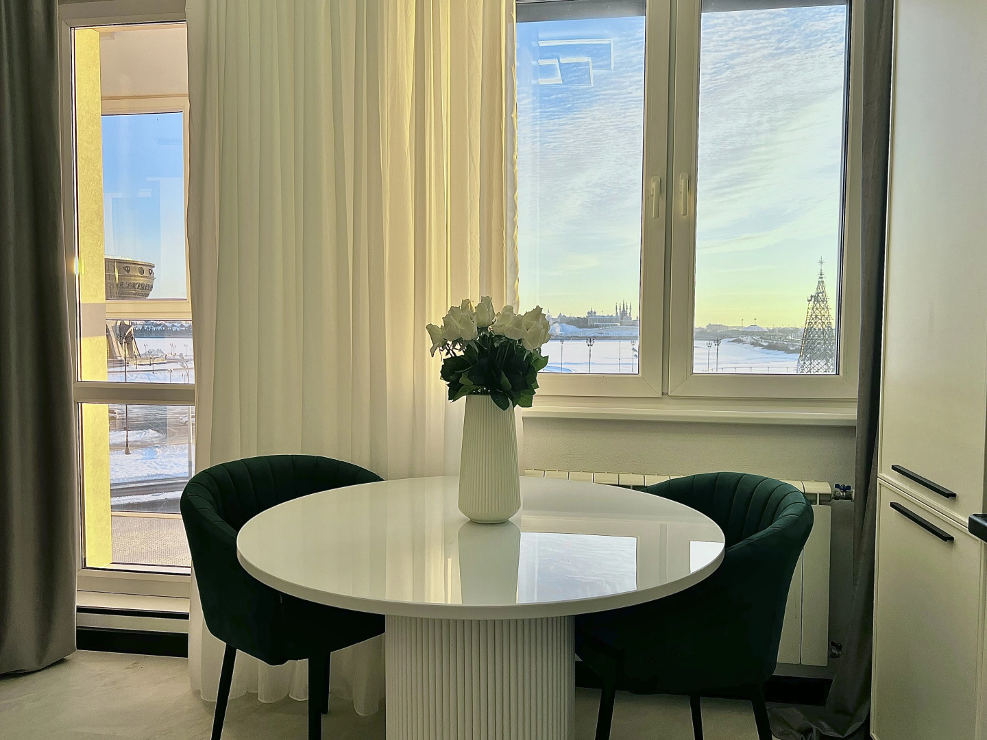 Квартира MaTur Home в центре у метро с шикарным видом