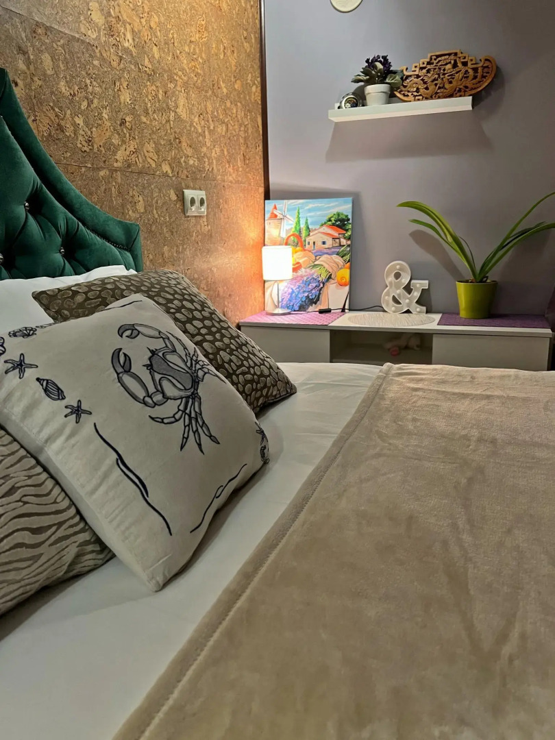 Гостевой дом Four Lions House (Фор Лайонс Хаус)