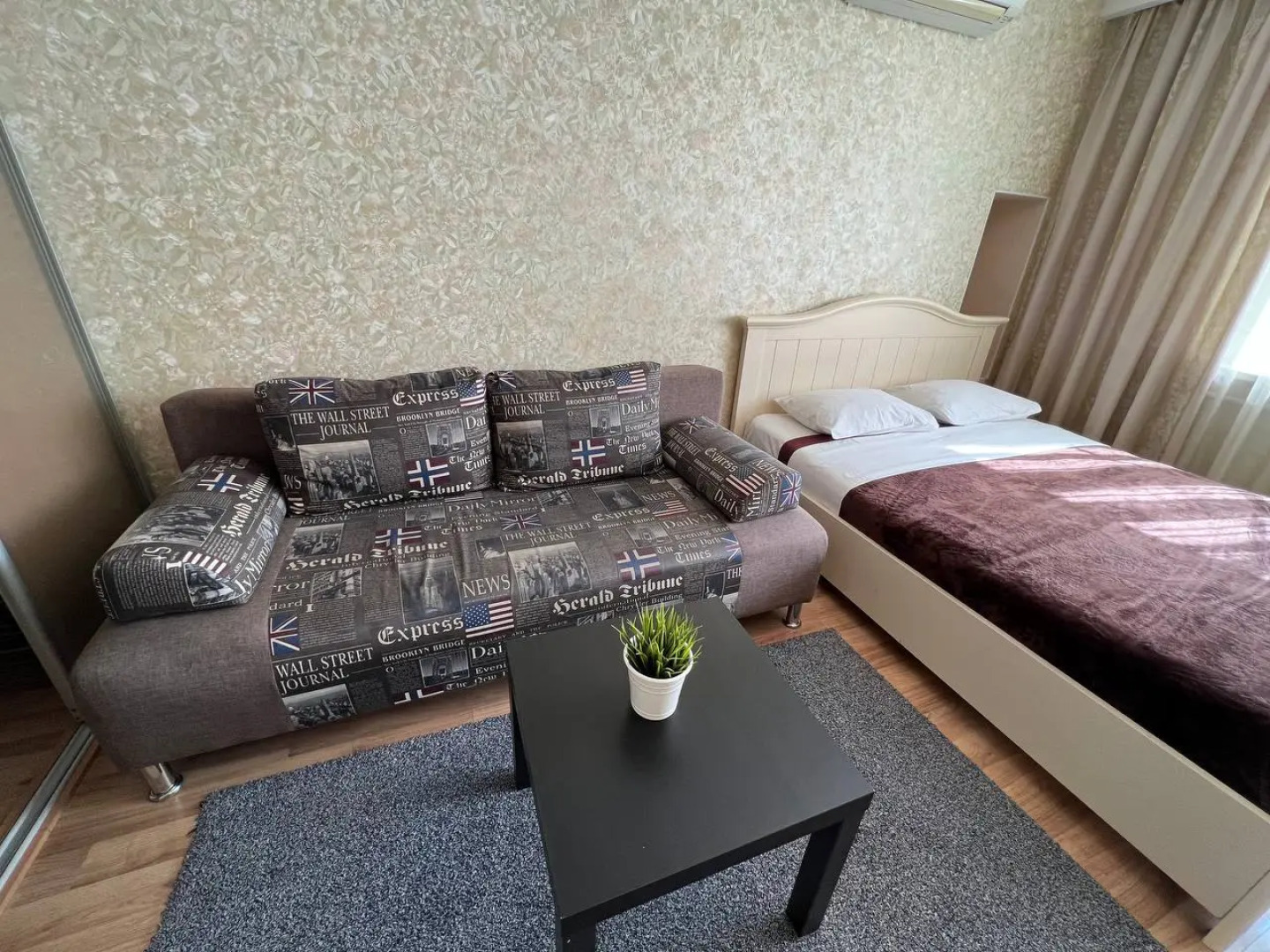 Квартира на Звездинка 7