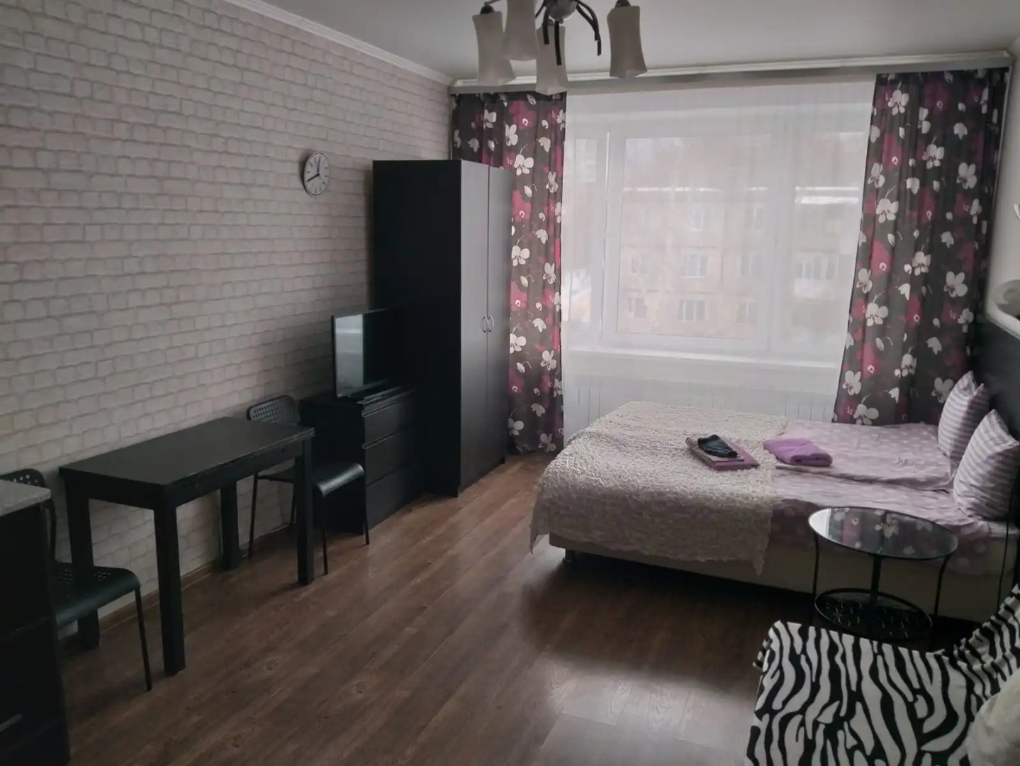 Апартаменты Париж на Школьной