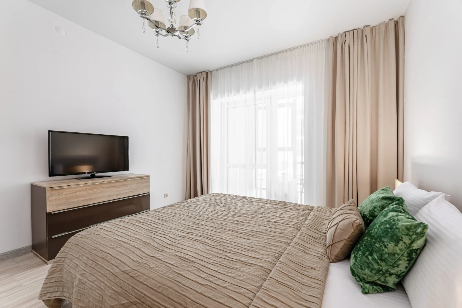 Апартаменты Сибирские номера Улучшенные - стиль и комфорт в историческом центре города