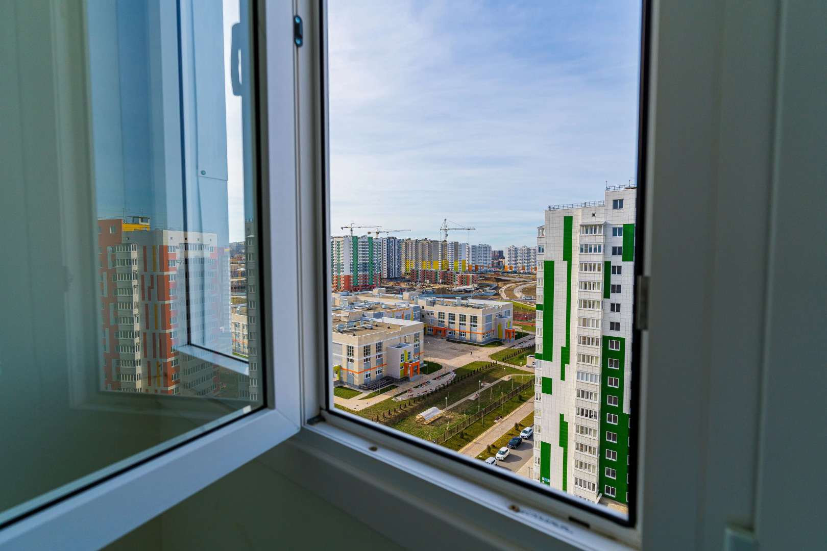 Апартаменты Светлые Недалеко от Моря от LetoApart