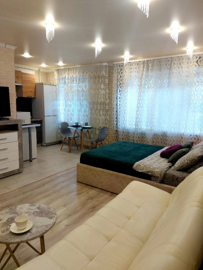 Апартаменты на Трехсвятской