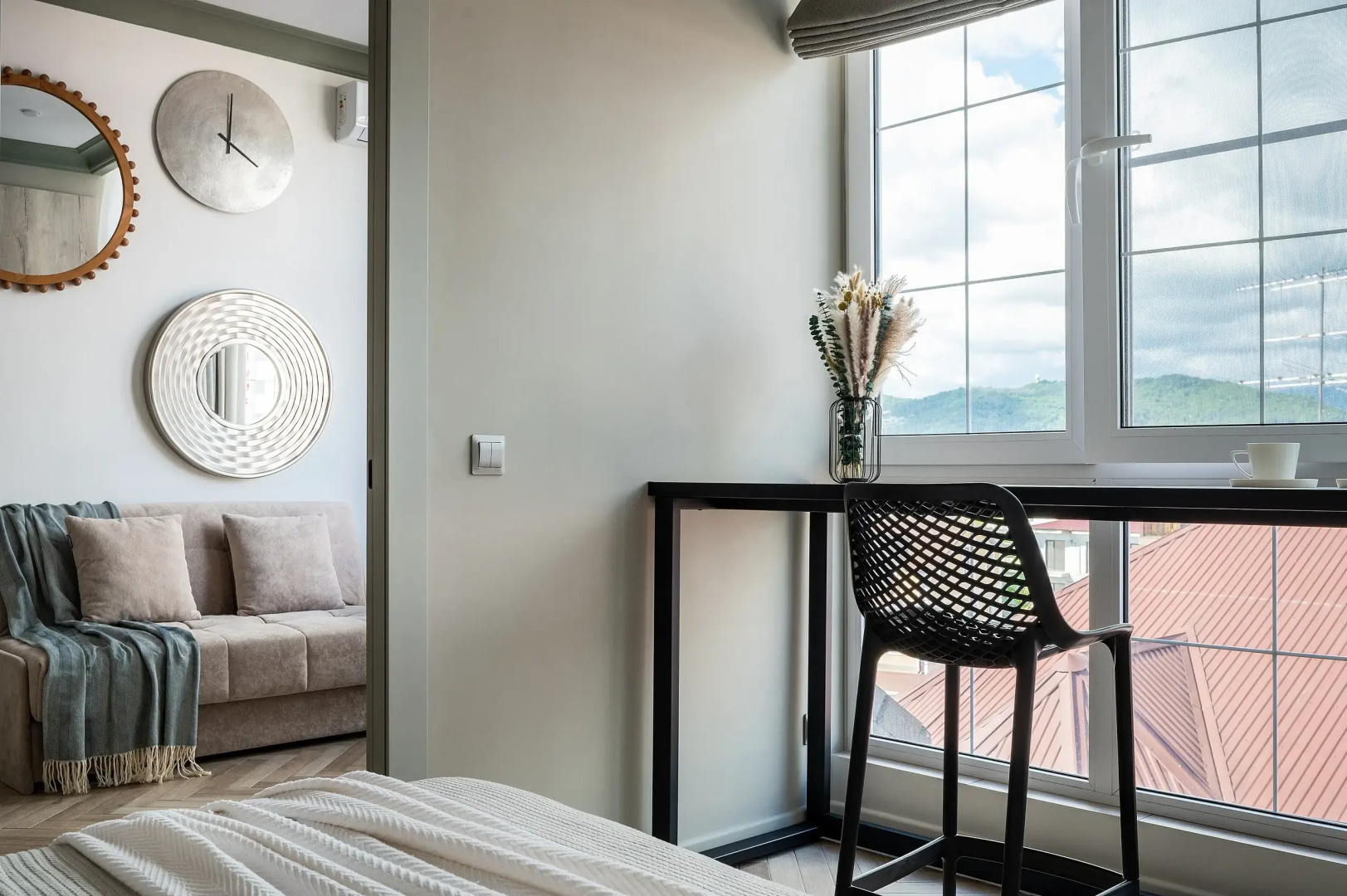 Апартаменты Red Apartments Арт Лайт Милле