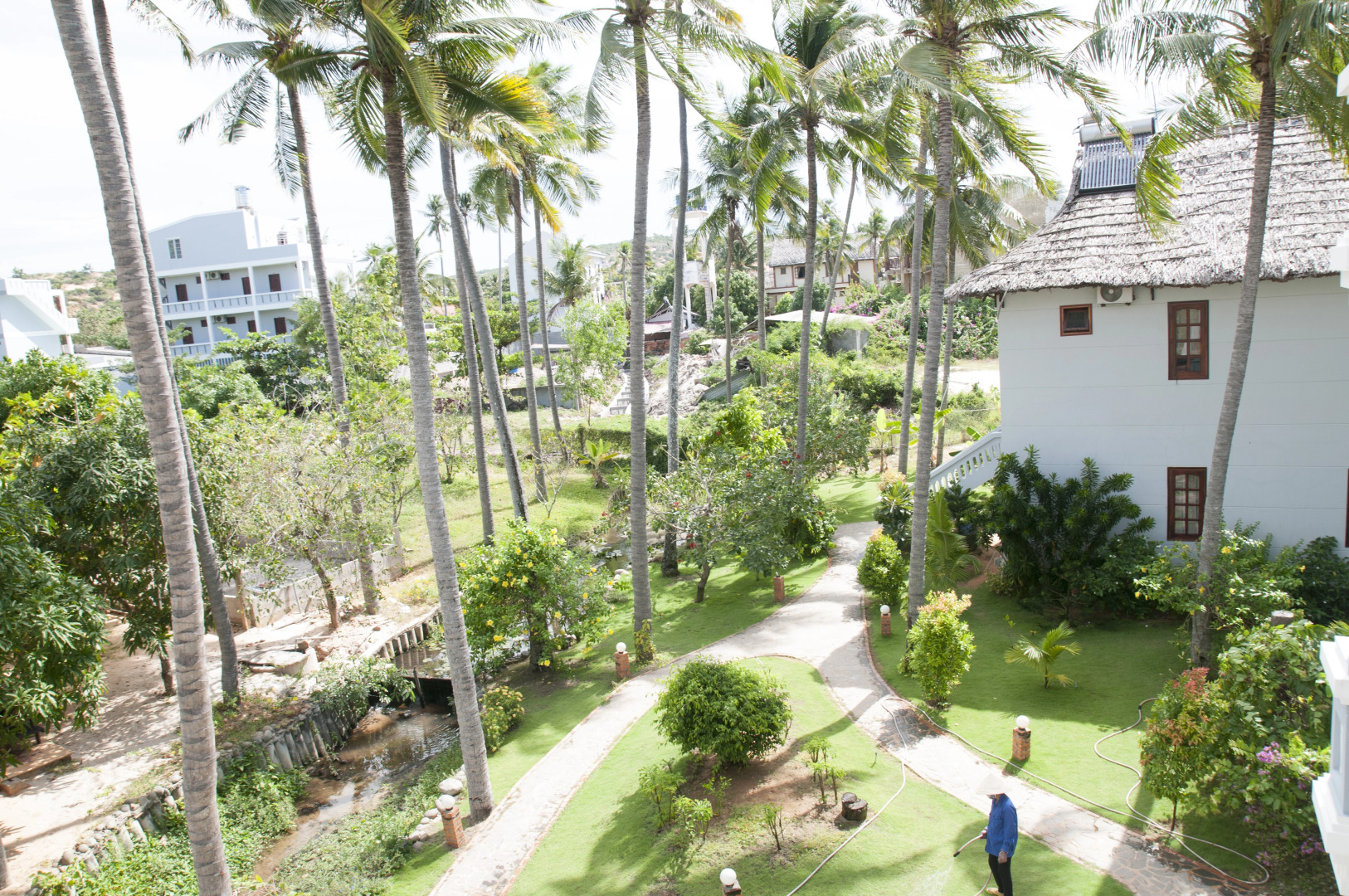 Отель Little Paris Resort & Spa Mui Ne