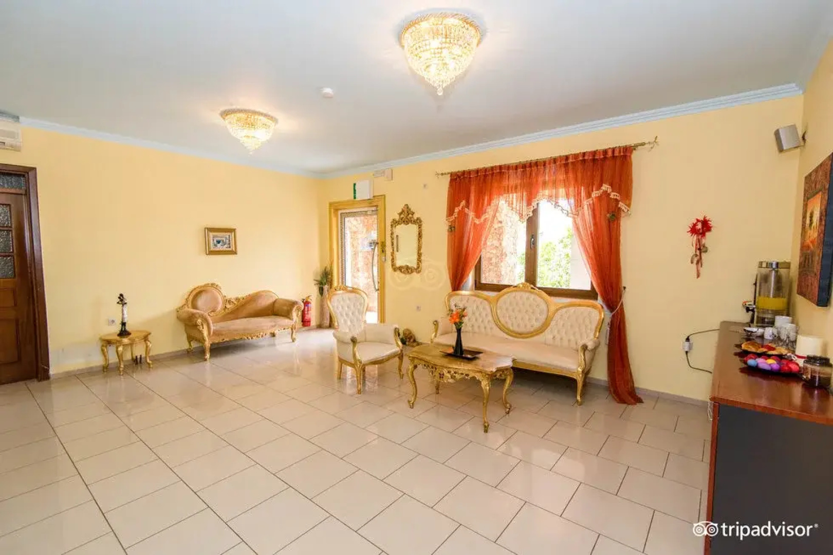 Отель Paradice Luxury Suites