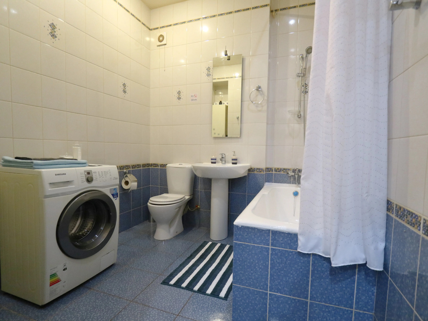 Квартира Granada Красивая евро-двушка в центре города