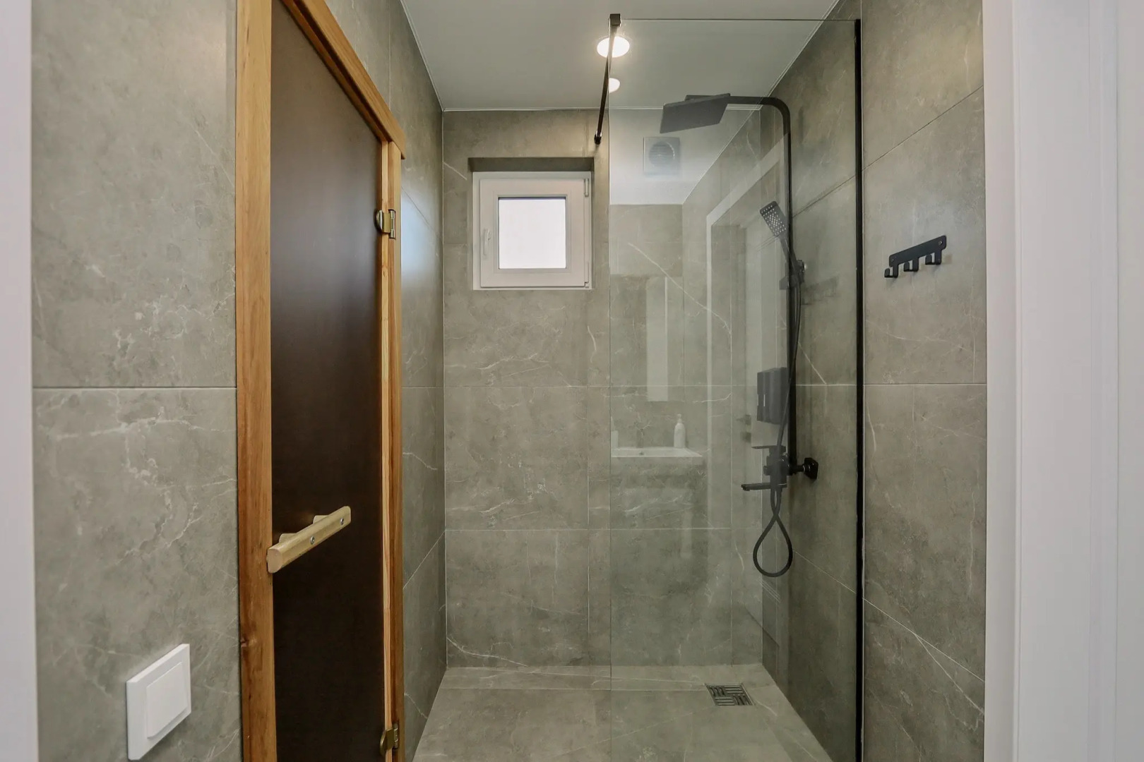 Частный дом Барн Хаус возле горнолыжного курорта Чекерил Уютно Ижевск