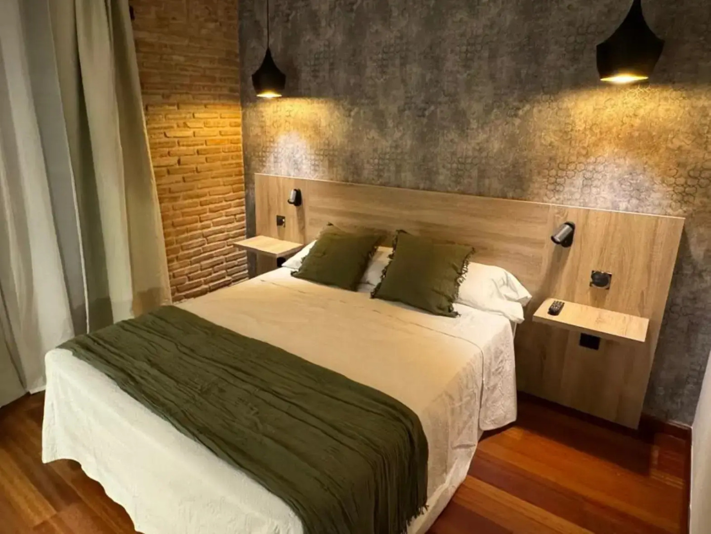 Hospedium Hotel La Fuente